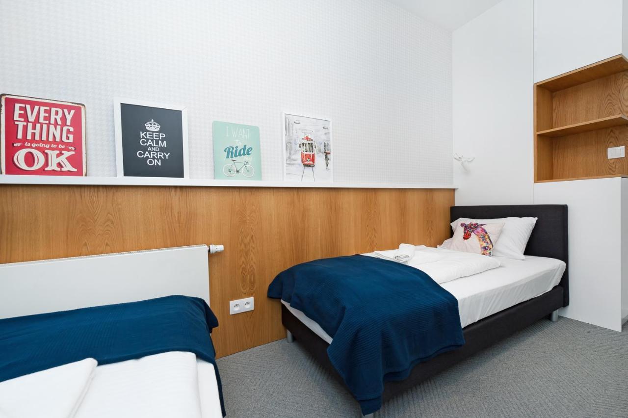 Premium In Novum City Center Near The Train Station By Sun & Snow Krakau Buitenkant foto