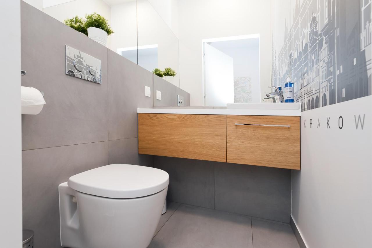 Premium In Novum City Center Near The Train Station By Sun & Snow Krakau Buitenkant foto