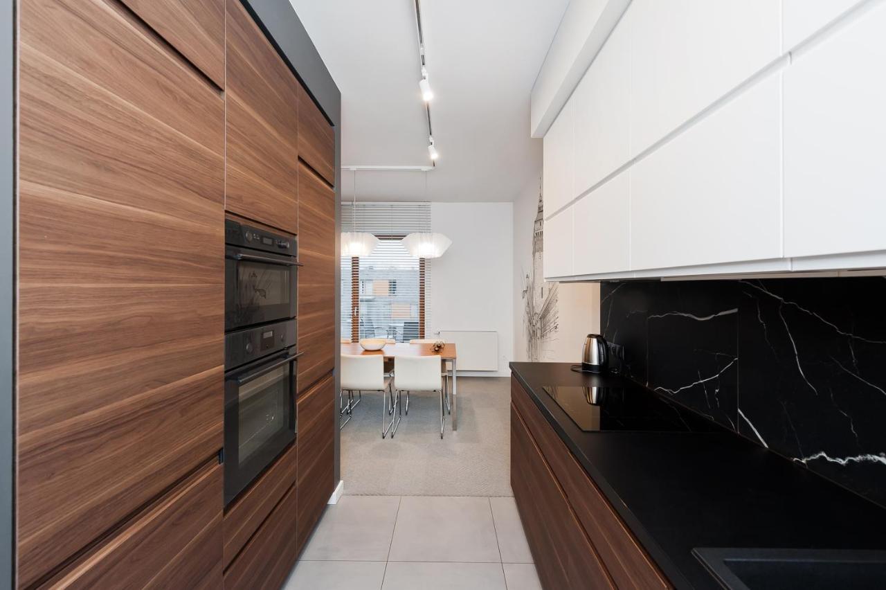 Premium In Novum City Center Near The Train Station By Sun & Snow Krakau Buitenkant foto