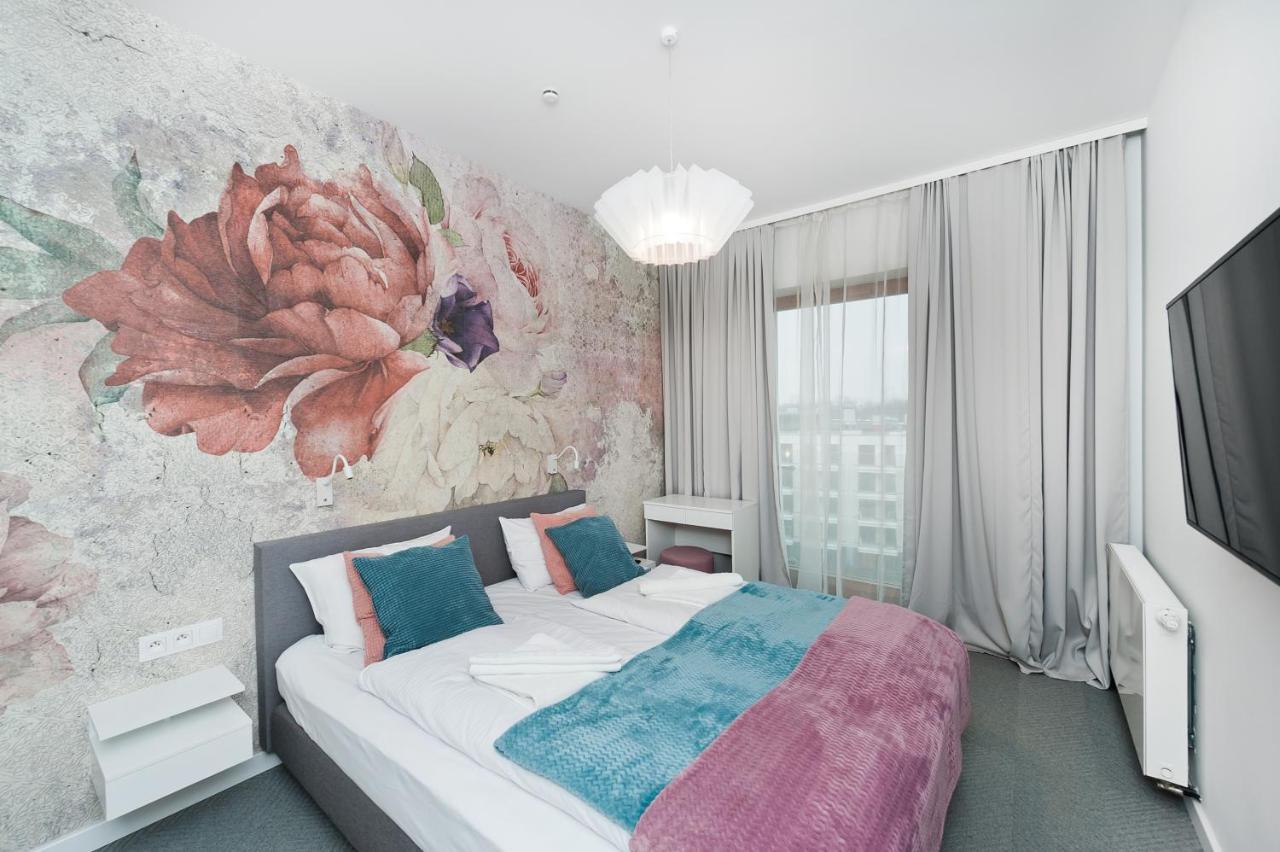 Premium In Novum City Center Near The Train Station By Sun & Snow Krakau Buitenkant foto